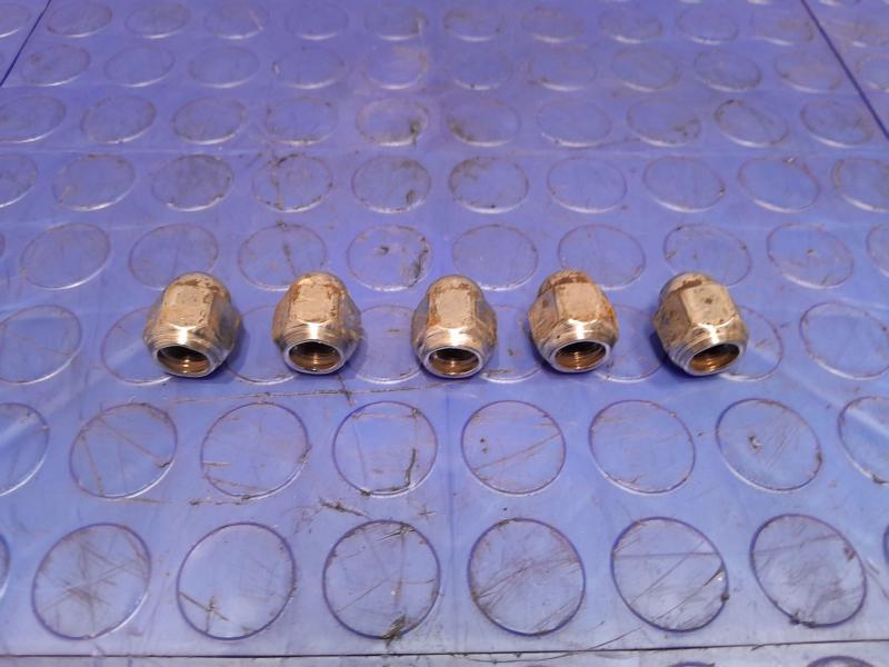 2011 Subaru Forester Lug Nuts