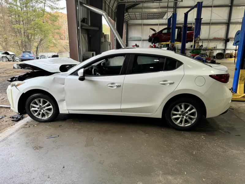 2014 Mazda Mazda3 Front Door Regulator