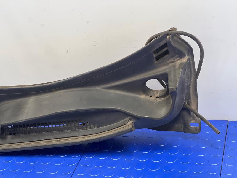 2015-2019 Subaru Outback Subaru Legacy Cowl Grille Genuine OEM 91419AL05B
