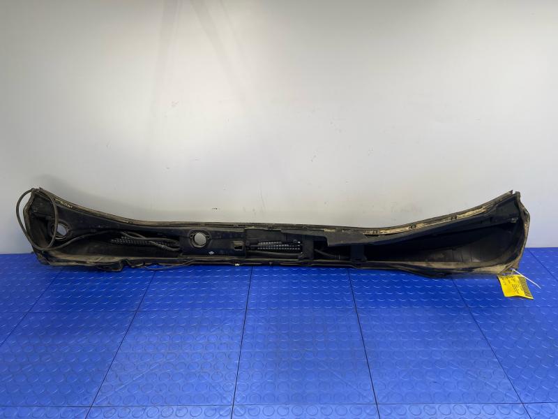 2015-2019 Subaru Outback Subaru Legacy Cowl Grille Genuine OEM 91419AL05B