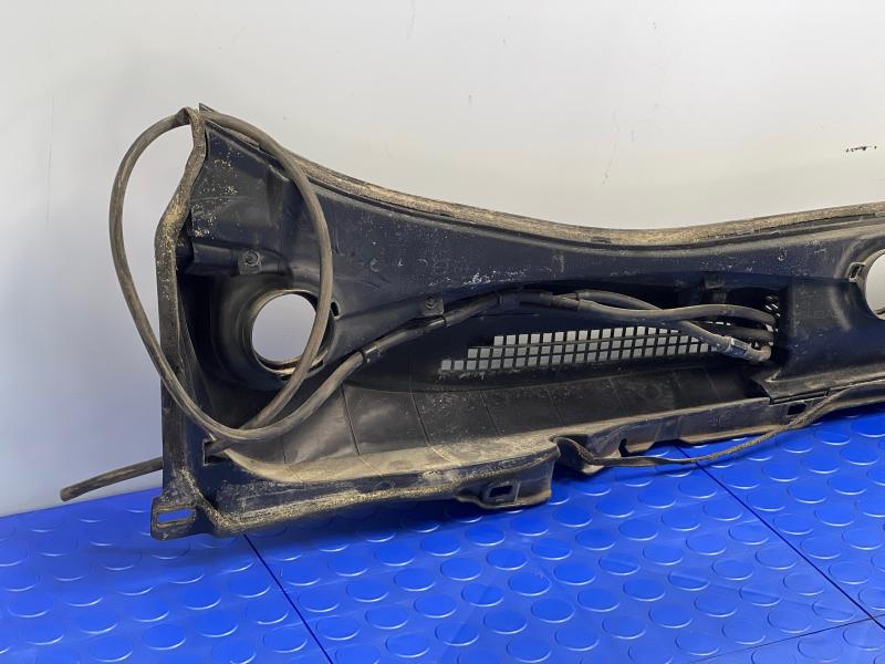 2015-2019 Subaru Outback Subaru Legacy Cowl Grille Genuine OEM 91419AL05B