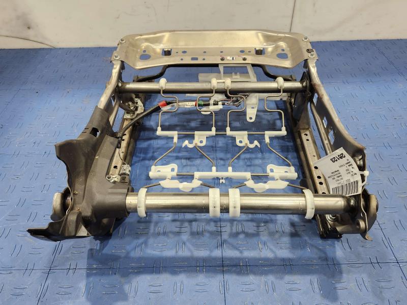 2020 Toyota RAV4 Seat Track