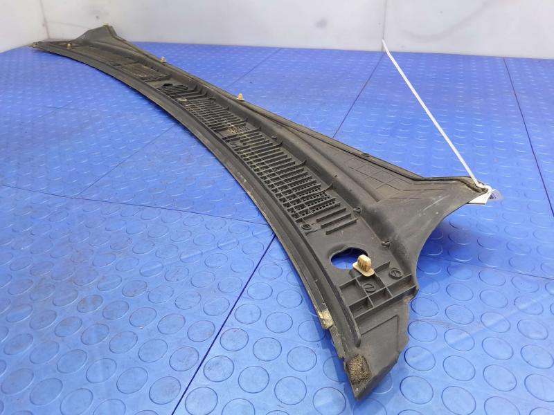 2000-2006 Toyota Tundra Cowl Panel Cover Air Inlet Grille OEM 557080C010