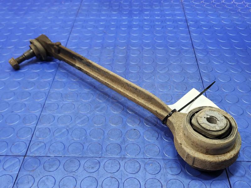 2014 Chrysler 300 Lower Control Arm Front