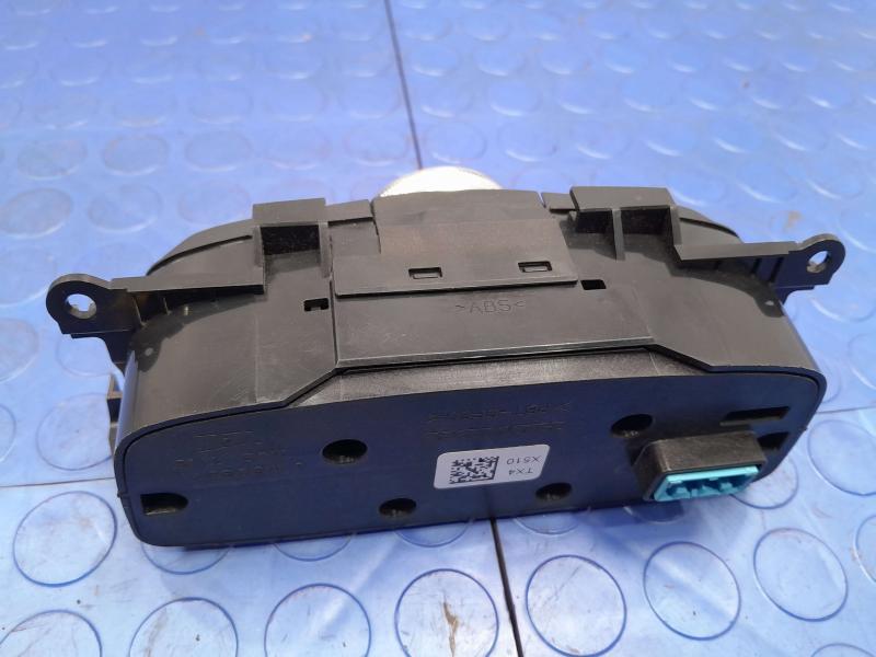 2016-2018 Acura RDX Radio Media Navigation Control Panel OEM 39050TX4X51