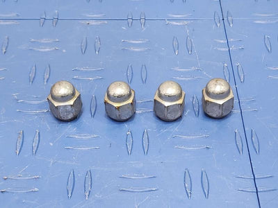2013 Toyota Yaris Lug Nuts