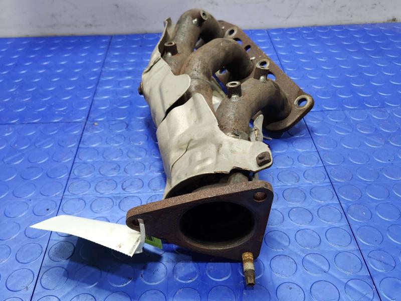 2015 Infiniti Q50 Exhaust Manifold