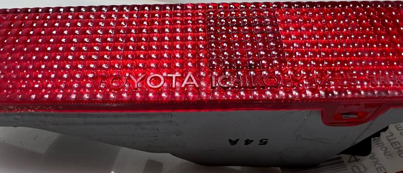 2004 2005 Toyota Rav4 High Mounted Stop Light OEM 8157042015B0
