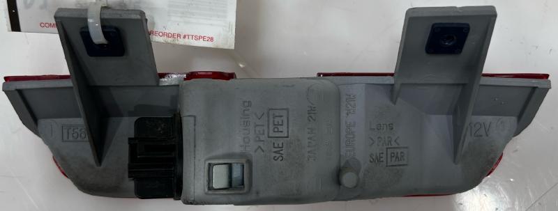 2004 2005 Toyota Rav4 High Mounted Stop Light OEM 8157042015B0