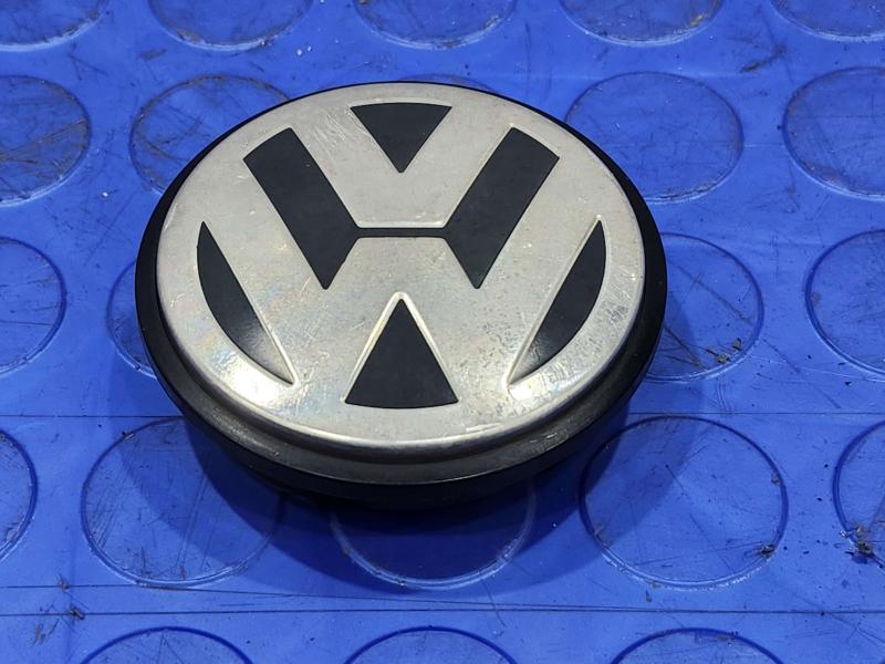 2020 Volkswagen Passat Center Cap