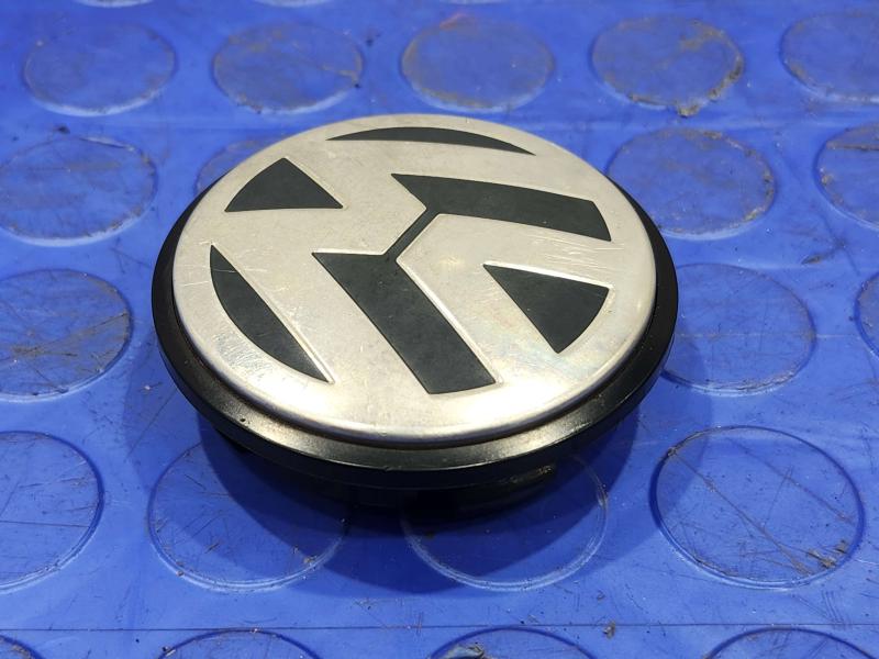 2020 Volkswagen Passat Center Cap