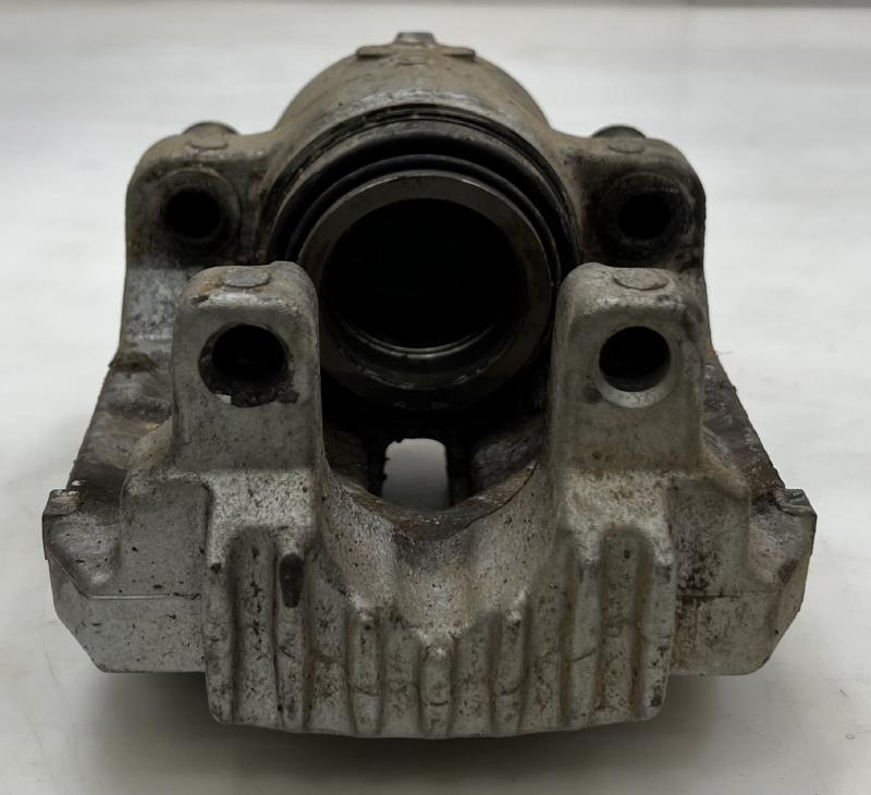 2007 BMW 328i Caliper