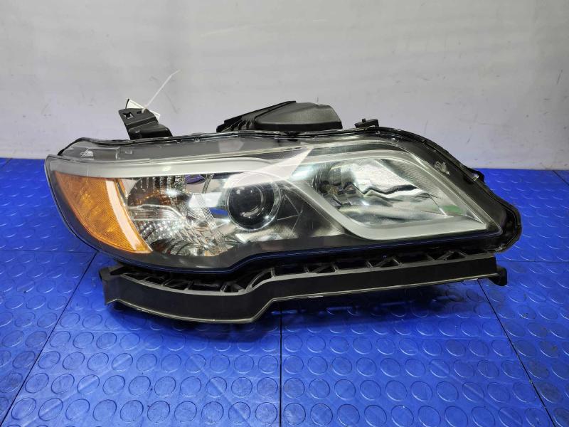 2013 Acura RDX Headlamp Assembly