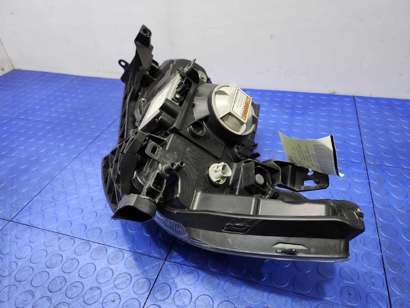 2013 Acura RDX Headlamp Assembly