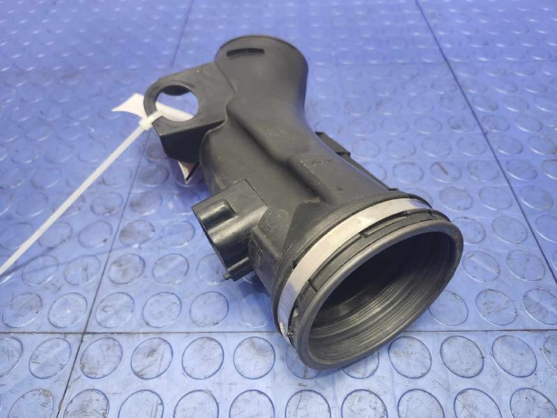 2011 BMW 535i Air Intake Tube/Resonator