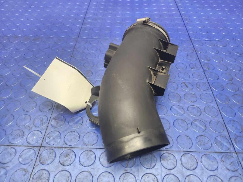 2011 BMW 535i Air Intake Tube/Resonator
