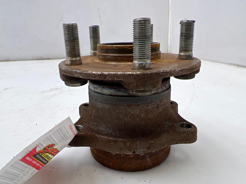 2012 Subaru Forester Hub