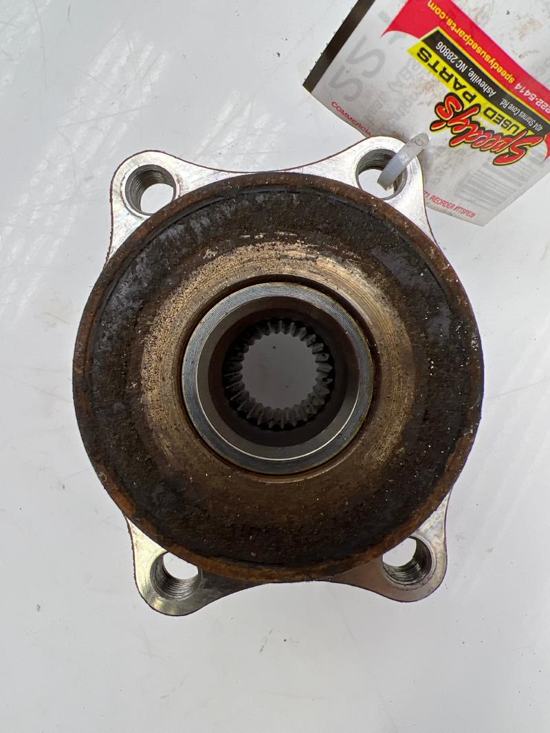 2012 Subaru Forester Hub