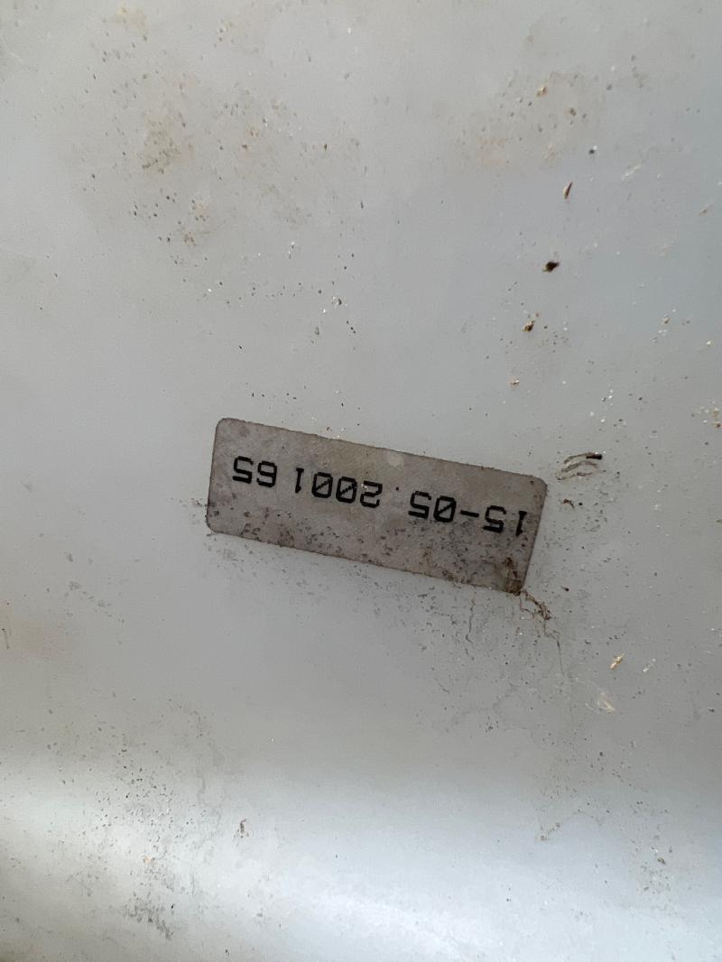 1997 - 2006 Jaguar XK8 Washer Fluid Reservoir w/o HLP Washers OEM JLM20695
