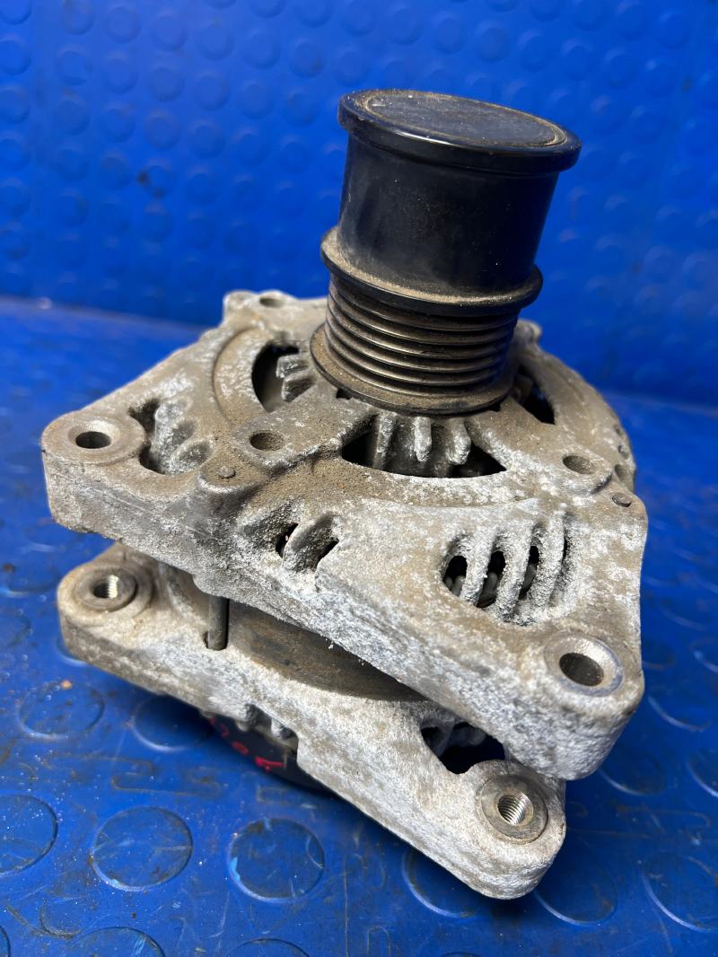 2015-2018 Ford Focus 1.0L Turbo Alternator Assembly Genuine OEM CV6T10300DB