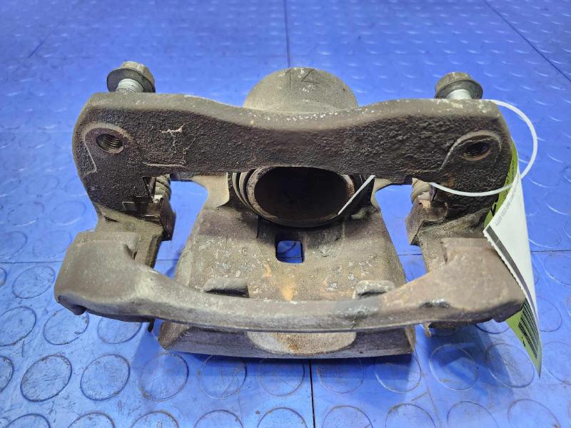 2015 Toyota Avalon Caliper