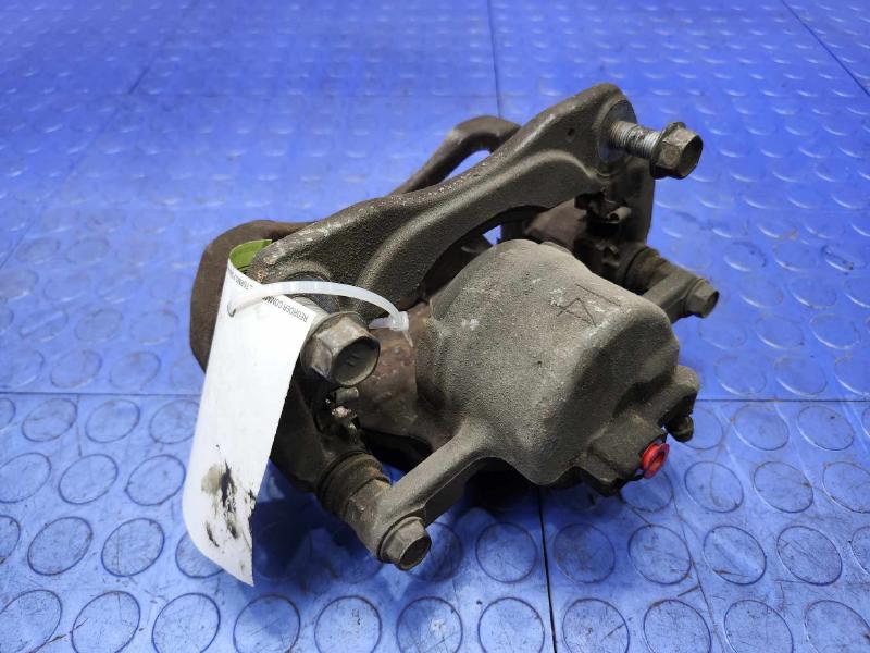 2015 Toyota Avalon Caliper