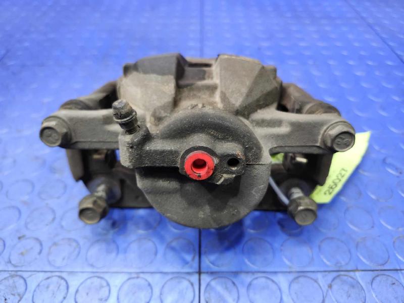 2015 Toyota Avalon Caliper