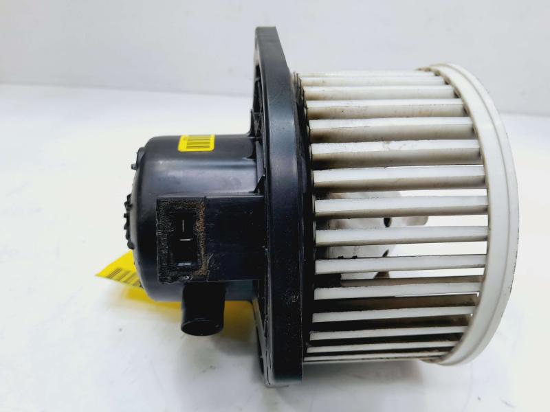 2004 GMC Canyon Blower Motor