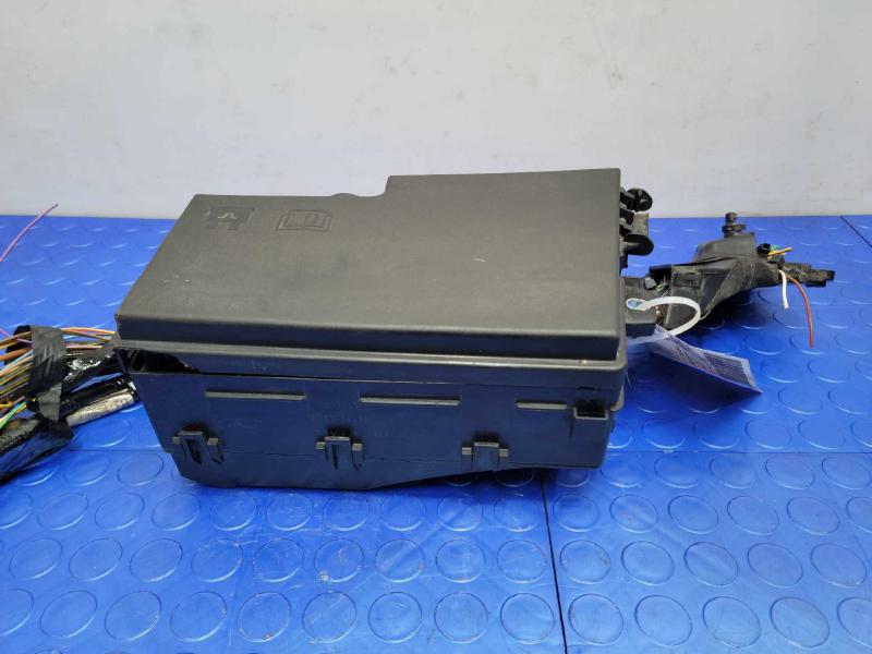2018 Ford Escape 1.5L Engine Fuse Box Relay Junction Block OEM JJ5Z14290FAA