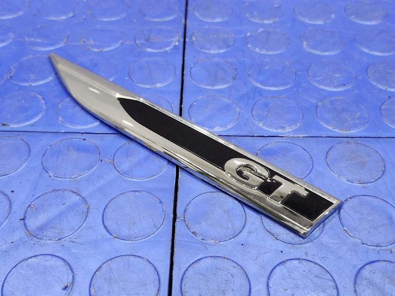 2018 Volkswagen Passat GT Fender Emblem Molding Left Driver Side OEM 561853688GFOD,LH