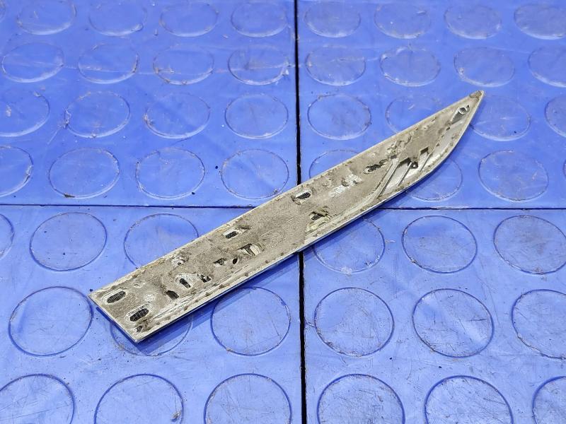 2018 Volkswagen Passat GT Fender Emblem Molding Left Driver Side OEM 561853688GFOD,LH