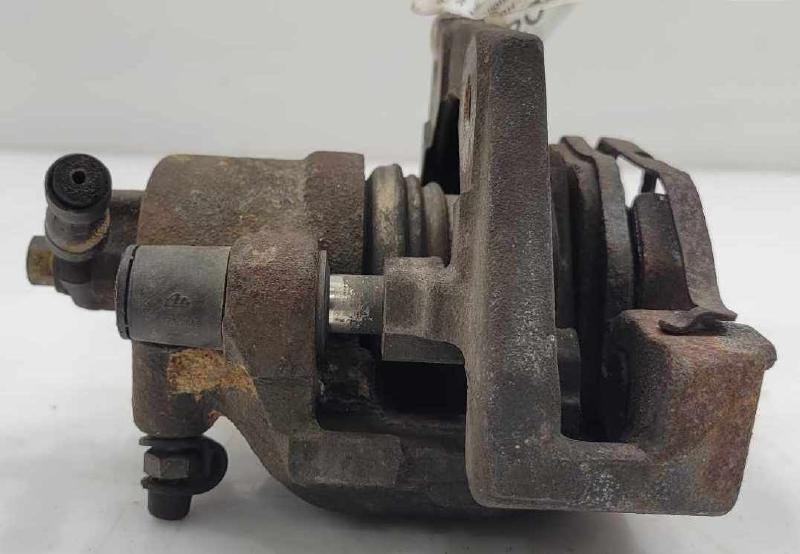 2003 Land Rover Range Rov Caliper