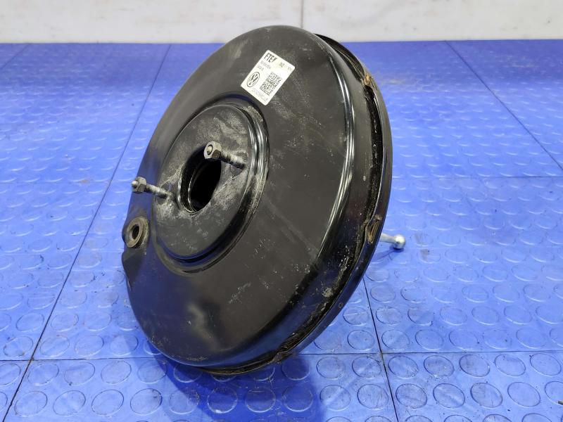 2018 Volkswagen Passat Power Brake Booster