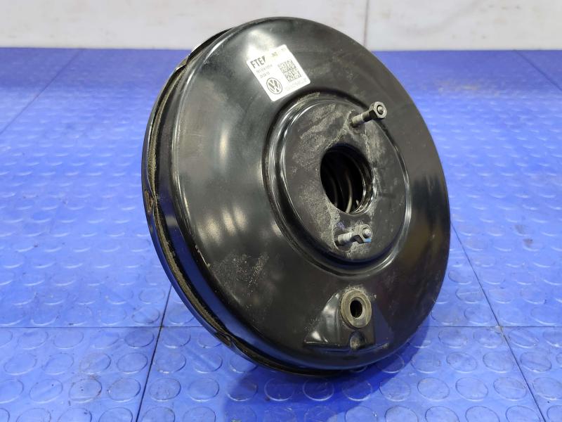 2018 Volkswagen Passat Power Brake Booster