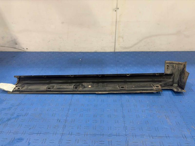 2012 Jeep Compass Rocker Moulding