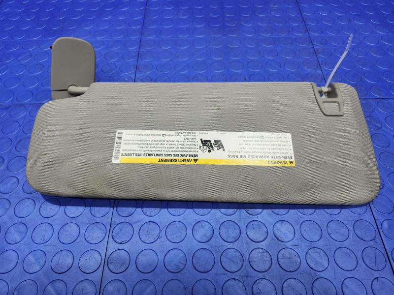 2015 GMC Yukon XL Sun Visor