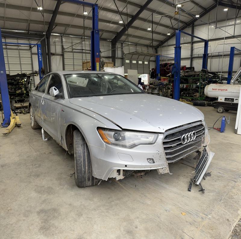 2015 Audi A6 Front Door Regulator