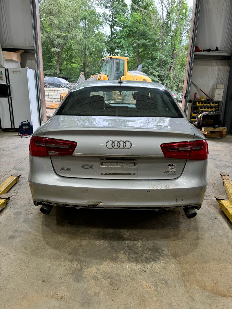 2016 Audi S6 Strut Assembly