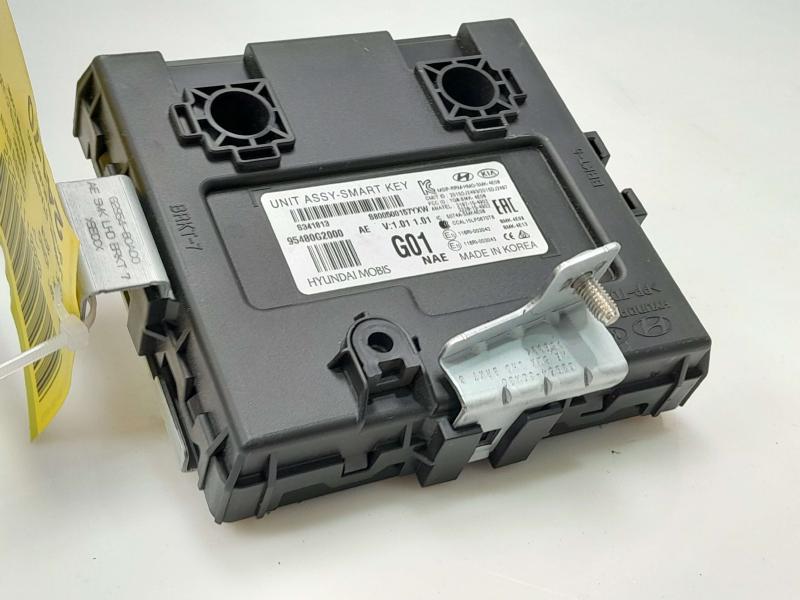 2017-2019 Hyundai Ioniq Smart Key Module Assembly OEM 95480-G2000 Genuine Part