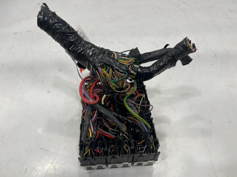 2021 Ford Ecosport FWD Engine Fuse Box Junction Block Assembly OEM GN1512A581LZH