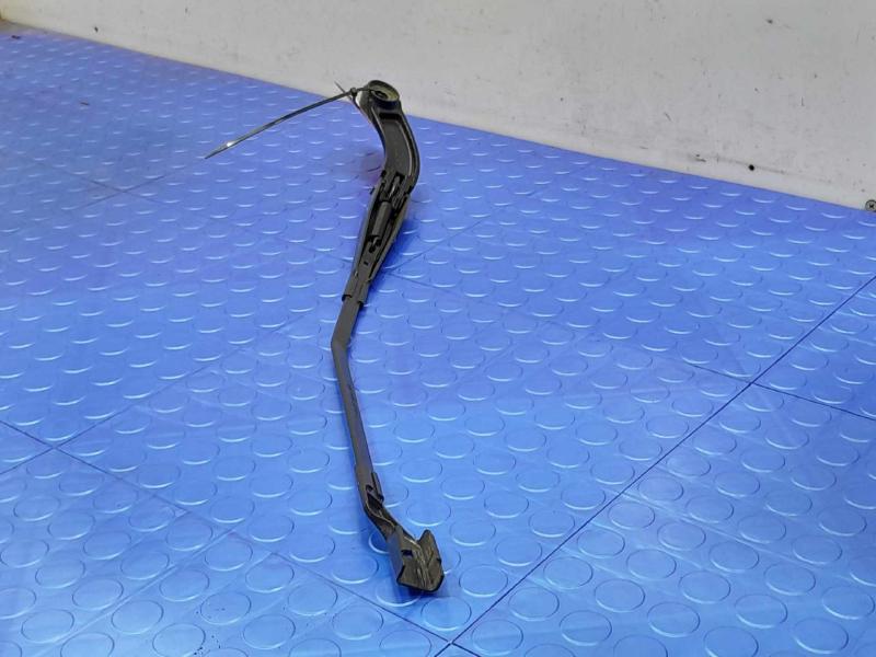 2023 Chevrolet Trailblazer Wiper Arm