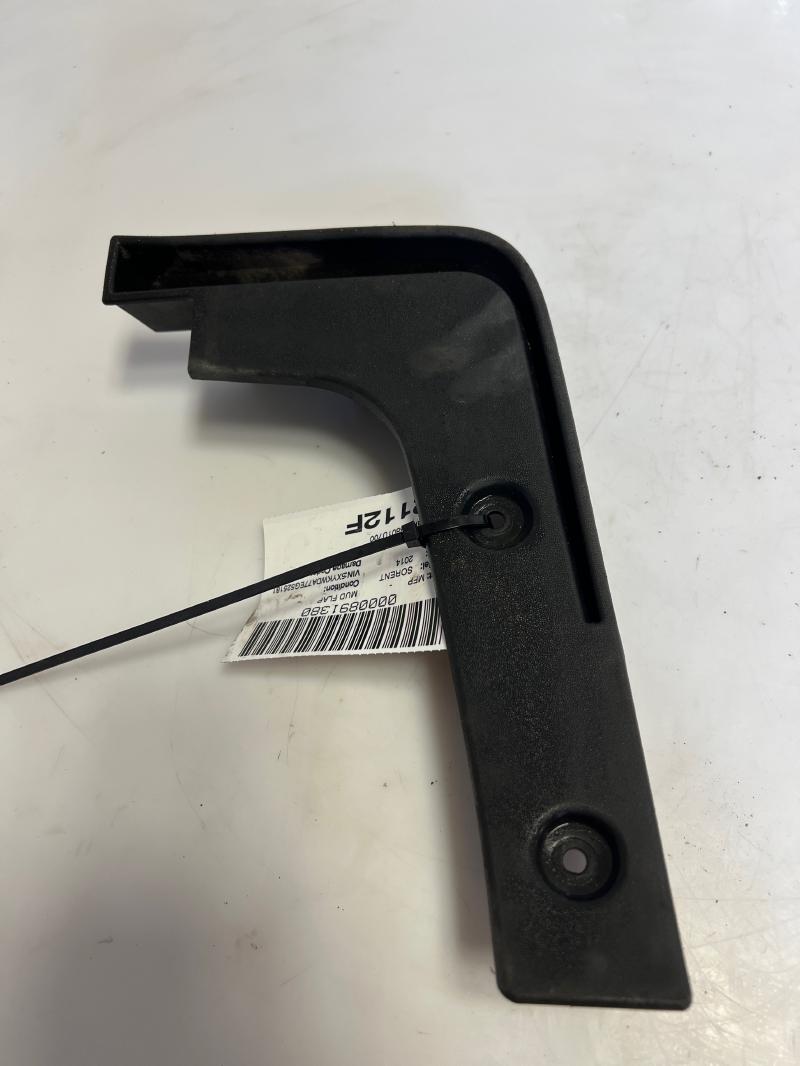 2014 Kia Sorento Mud Flap