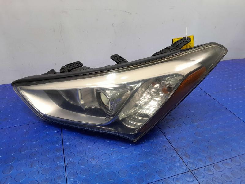 2013 Hyundai Santa Fe Headlamp Assembly