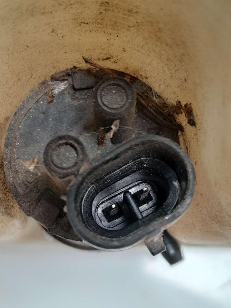 1993 Chevrolet S10 Washer Bottle