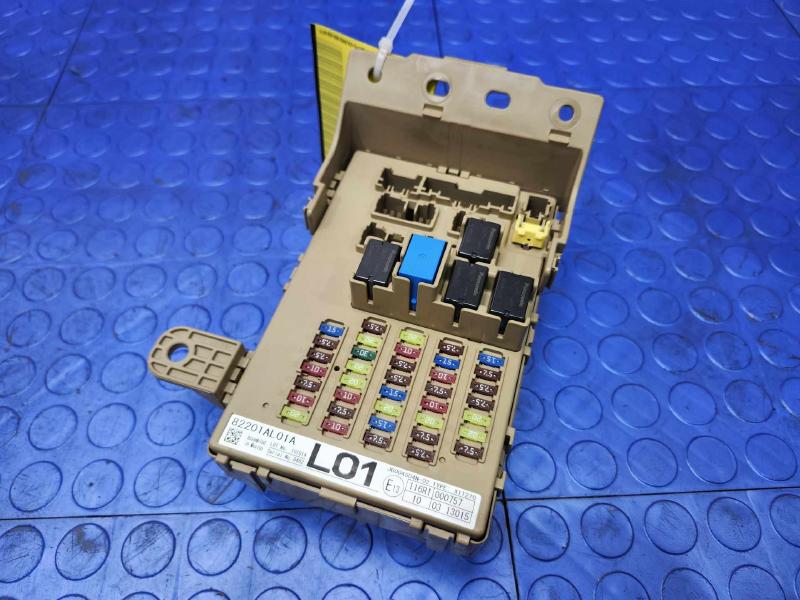 2015 Subaru Legacy Cabin Fuse Box