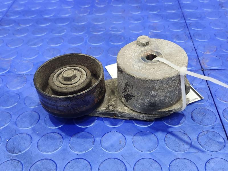 2015 GMC Yukon XL Engine Belt Tensioner