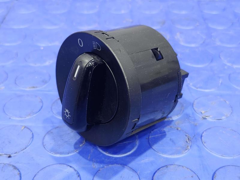 2016 Volkswagen Jetta Headlight Switch (Dash Mtd)