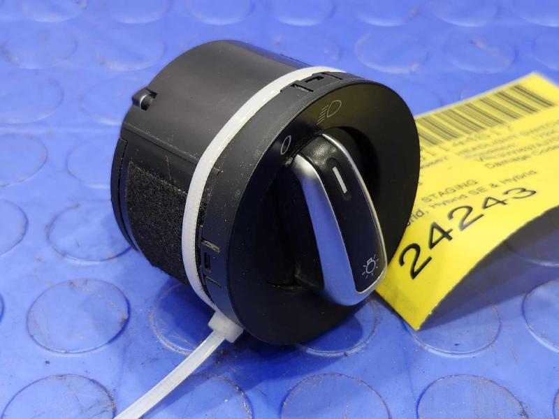 2013 Volkswagen Jetta Headlight Switch (Dash Mtd)