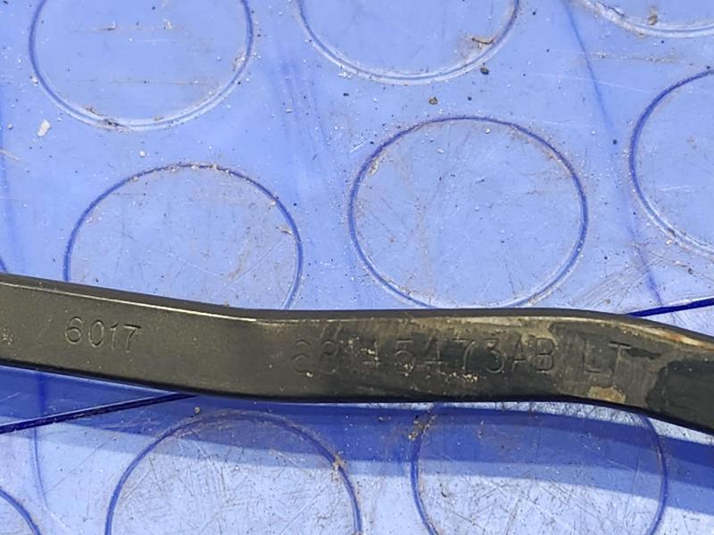 2017 Chrysler 200 Wiper Arm