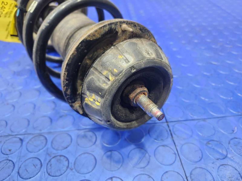 2012-2017 Hyundai Accent Front Strut Assembly Right Passenger Side OEM 546601R201,RH